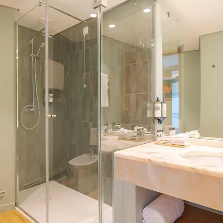 Pestana Lido Madeira Ocean Hotel 5*