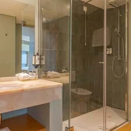 Pestana Lido Madeira Ocean Hotell 5*
