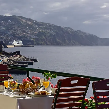 Pestana Lido Madeira Ocean 酒店 5*