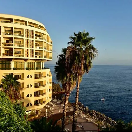 Pestana Lido Madeira Ocean Hotell 5*