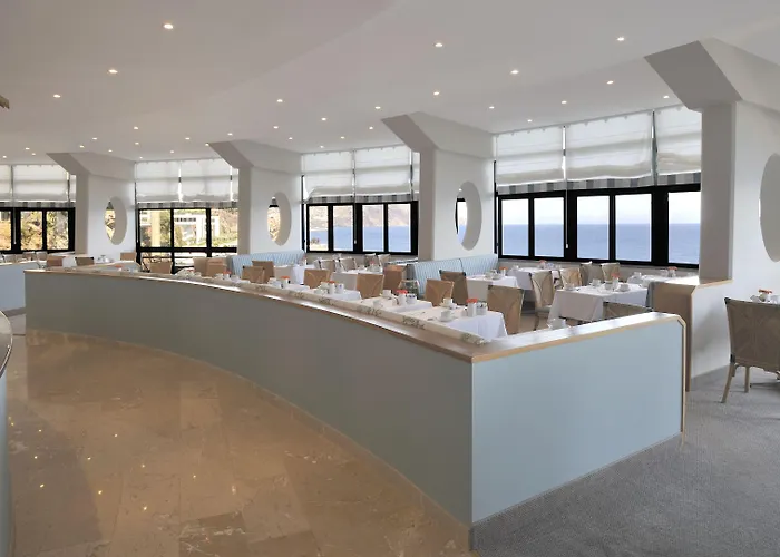 Pestana Lido Madeira Ocean Otel