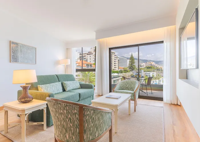 Pestana Lido Madeira Ocean Otel 5*