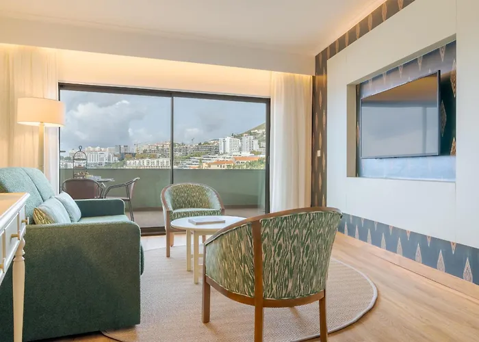 Pestana Lido Madeira Ocean Otel 5*