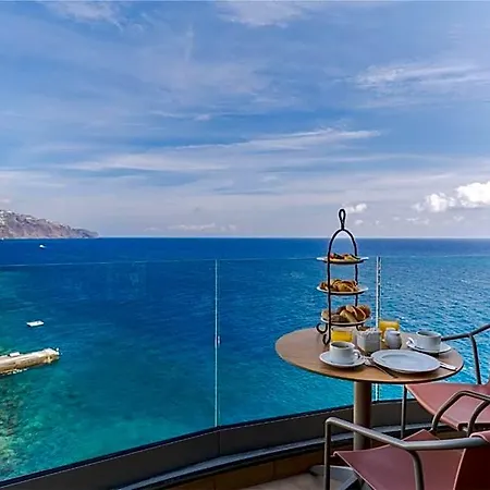 Pestana Lido Madeira Ocean Hotel 5*